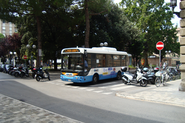 autobus600x400_2.jpg